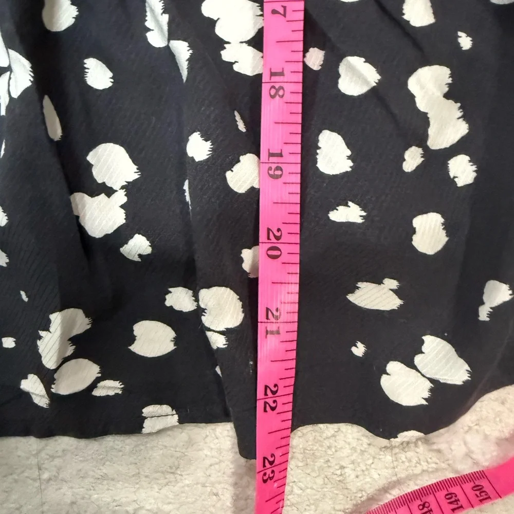 LOFT Outlet Black White Abstract Dot Peplum Top‎ Women’s Medium Puff Sleeve